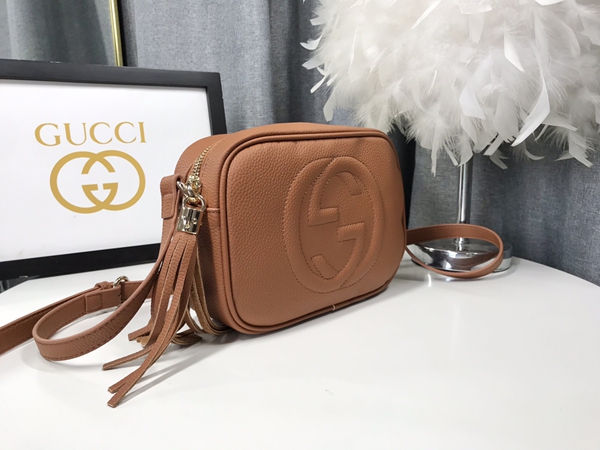 激安グッチバッグコピー背面デザイン